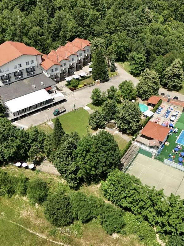 Retreat location