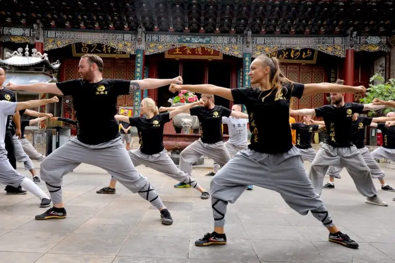 Traditional Chinese health preservation exercises