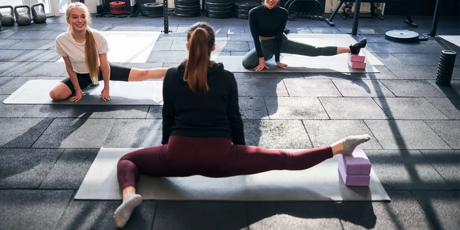 horizontal splits side stretching