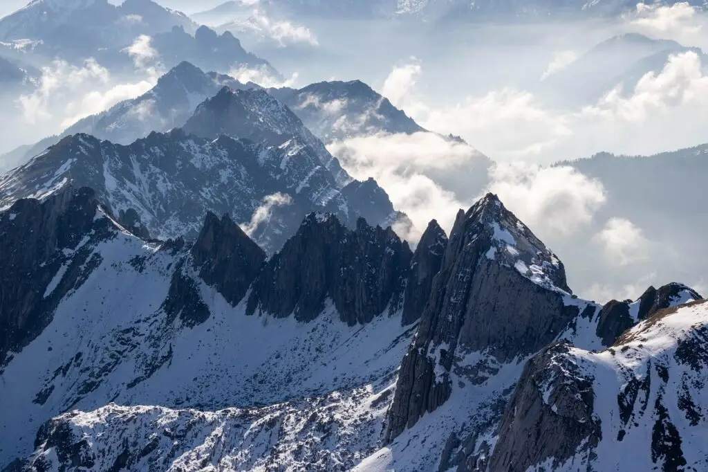 peak, summit, mountains, snow mountains, alps, alpine, mountain range, mountain landscape, mountainous, nature, landscape, snow, clouds, switzerland